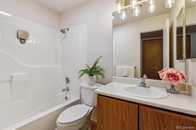 2710 E Otero Pl Unit 6, Centennial, CO 80122 - bathroom with bathing tub / shower combination and vanity