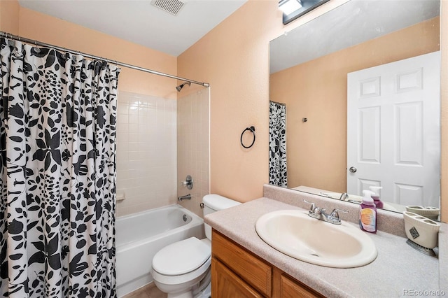 5774 S Genoa Ct, Aurora, CO 80015 - full bathroom with vanity and shower / tub combo