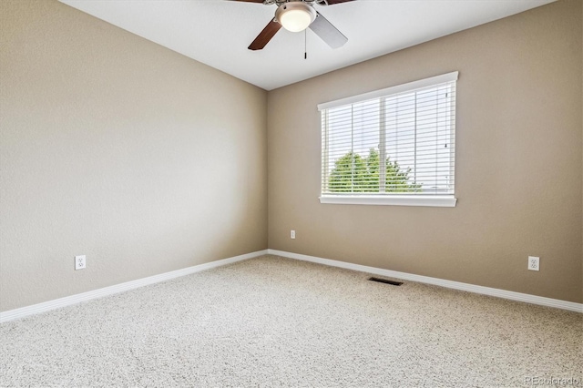 26155 E Euclid Dr, Aurora, CO 80016 - unfurnished room with carpet and a ceiling fan