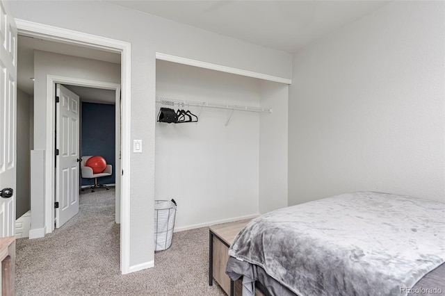 10042 Hudson St, Thornton, CO 80229 - bedroom featuring carpet flooring, baseboards, and a closet