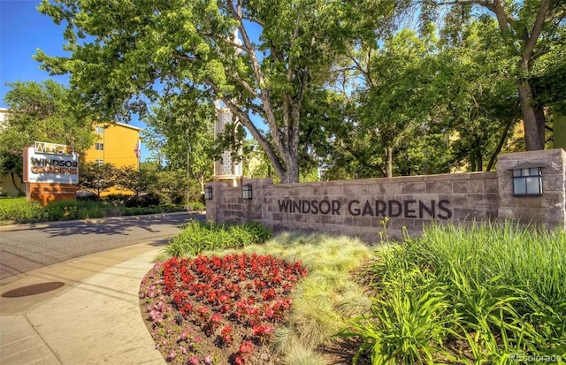 595 S Alton Way Unit 1C, Denver, CO 80247 - view of community / neighborhood sign