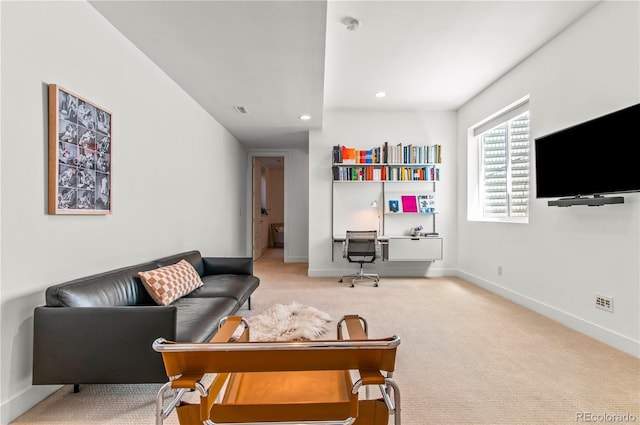 living room featuring baseboards, visible vents, recessed lighting, and carpet
