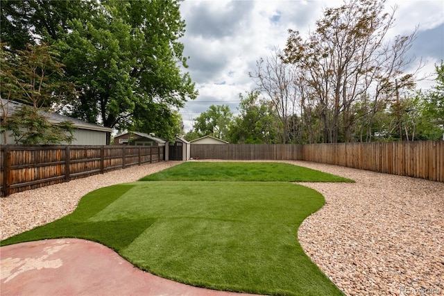 8240 Grandview Ave, Arvada, CO 80002 - view of yard