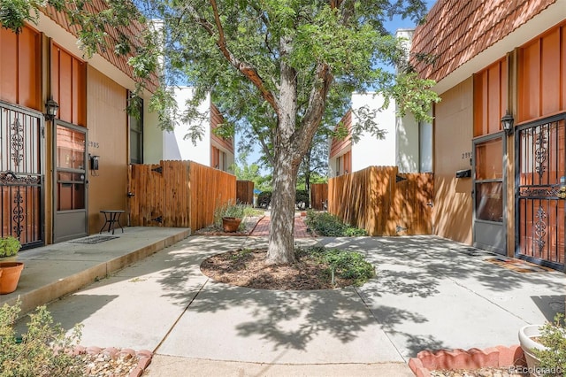 2917 S Locust St Unit 2917, Denver, CO 80222 - photo 3