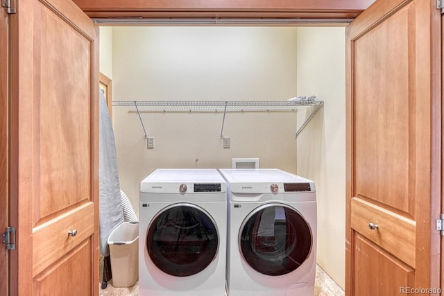 10405 W Cherokee Dr, Salida, CO 81201 - washroom featuring washer and clothes dryer