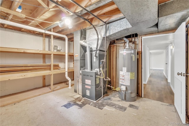 7055 S Costilla St, Littleton, CO 80120 - unfinished below grade area featuring gas water heater and heating unit