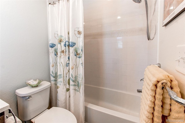 8361 Parkland St, Broomfield, CO 80021 - full bath with toilet and shower / bath combination with curtain