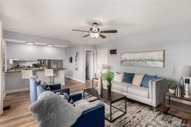 7672 S Estes Ct, Littleton, CO 80128 - photo 8