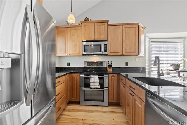 9816 Garwood St, Littleton, CO 80125 - photo 6
