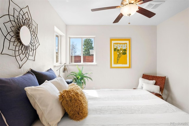 bedroom featuring a ceiling fan