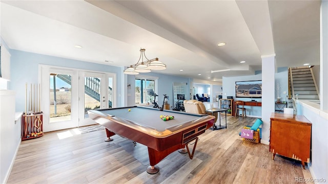 rec room featuring light wood finished floors, recessed lighting, pool table, and baseboards