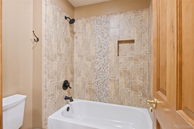 8286 W 108th Pl, Westminster, CO 80021 - full bath featuring toilet and washtub / shower combination