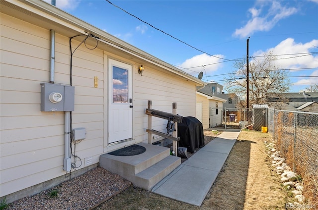 2019 S Fox St, Denver, CO 80223 - entrance to property