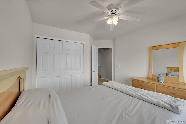 2631 S Flanders Ct, Aurora, CO 80013 - bedroom with a closet and ceiling fan