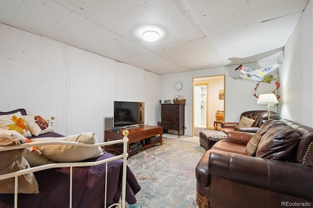 11094 Thomas Dr, Conifer, CO 80433 - living room featuring concrete flooring