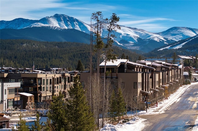 property view of mountains