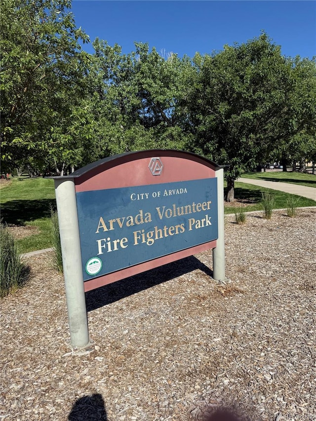 8452 Everett Way Unit C, Arvada, CO 80005 - view of community sign