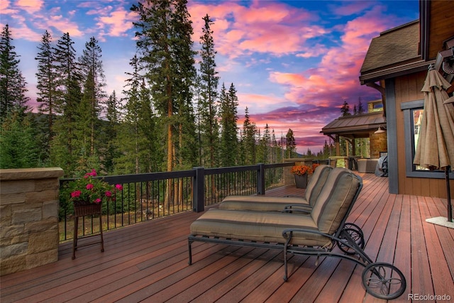 view of deck at dusk