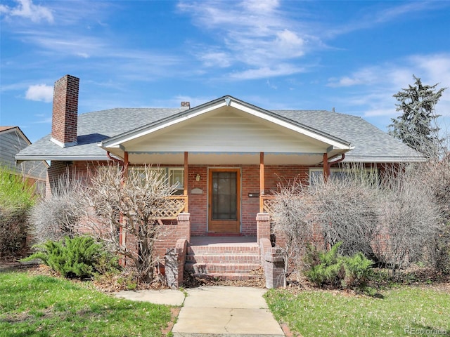 view of front of home featuring covered porch