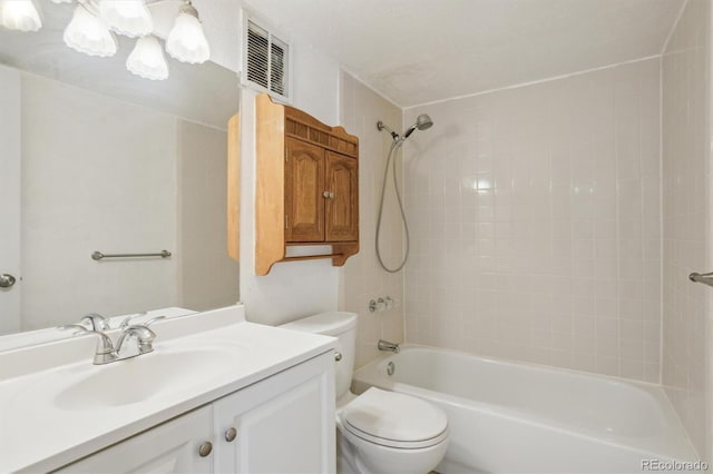 2453 S Xanadu Way Unit C, Aurora, CO 80014 - full bath featuring washtub / shower combination and vanity
