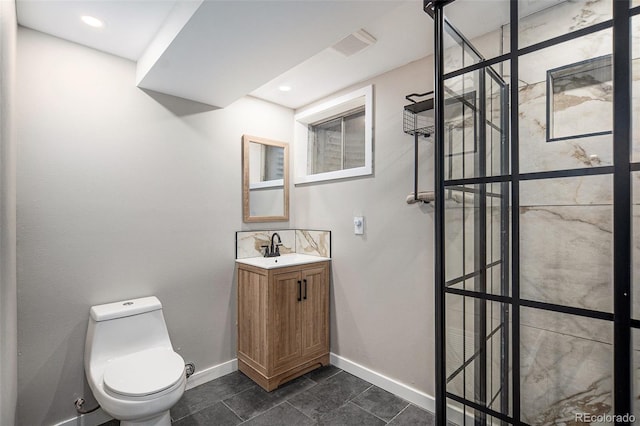 full bathroom featuring baseboards, vanity, toilet, and a shower