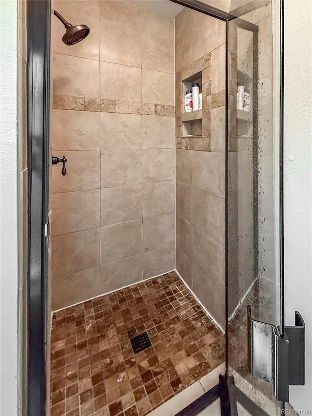 117 Sandler Dr, Lafayette, CO 80026 - bathroom with a shower stall