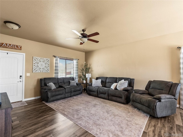 1973 Village Dr, Milliken, CO 80543 - photo 5
