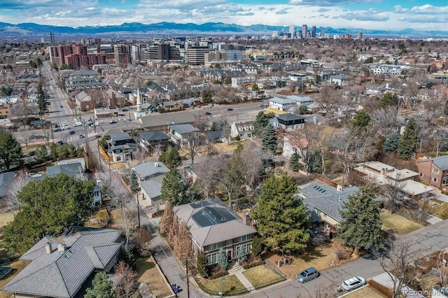 bird's eye view with a mountain view