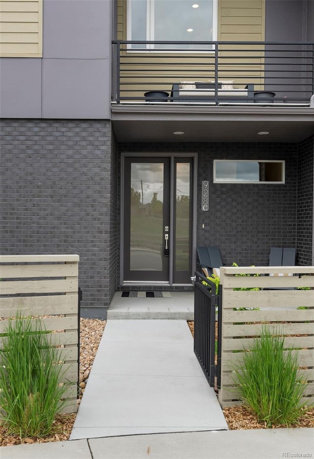 928 Cimarron Dr Unit C, Lafayette, CO 80026 - property entrance featuring a balcony