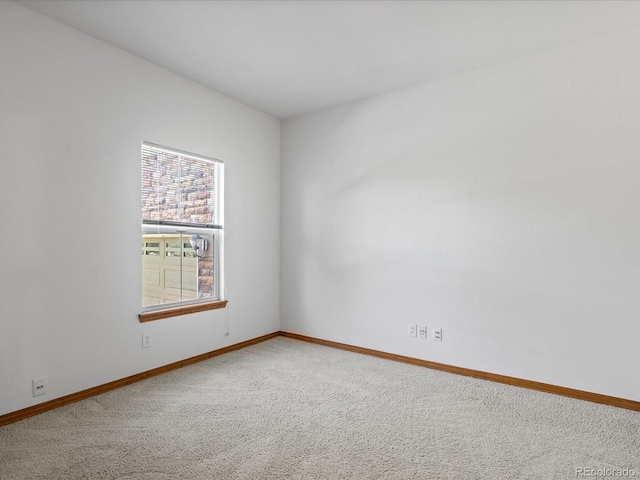 7254 S Kellerman Way, Aurora, CO 80016 - carpeted empty room with baseboards