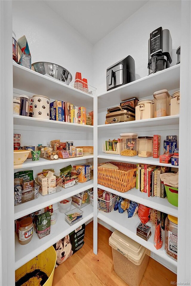 7064 E 2nd Ave, Denver, CO 80220 - view of pantry