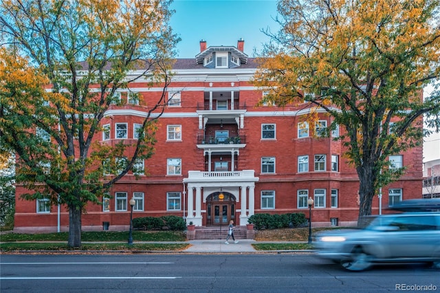 view of building exterior