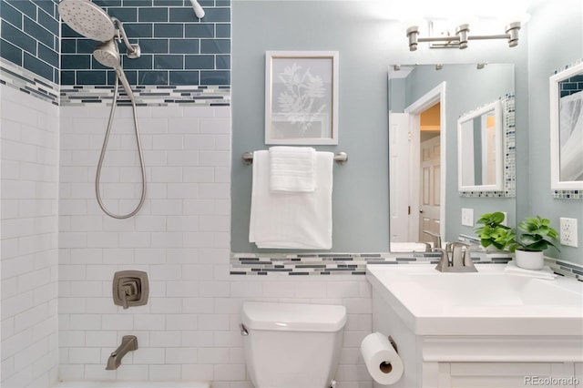 2645 S Xanadu Way Unit D, Aurora, CO 80014 - bathroom with shower / washtub combination and vanity