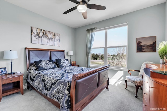 bedroom featuring carpet floors and a ceiling fan
