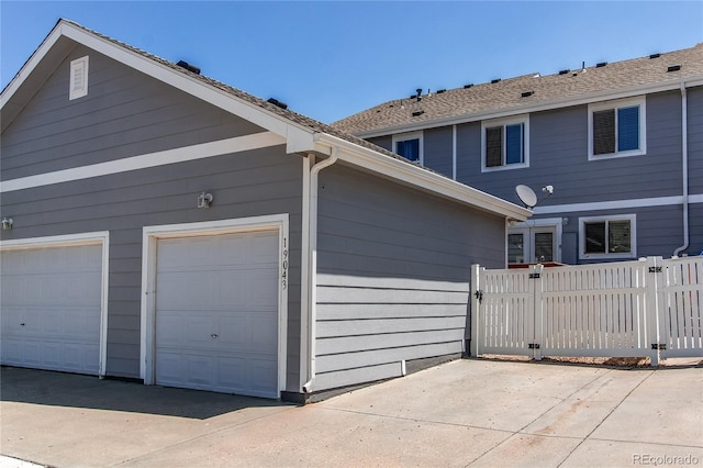 19043 E 58th Ave, Denver, CO 80249 - view of garage