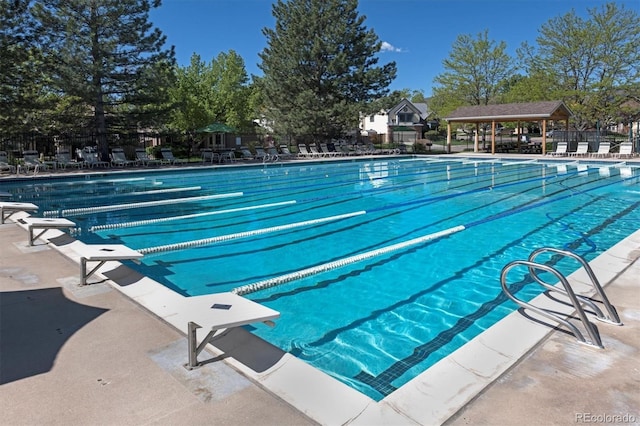 7354 S Robb St, Littleton, CO 80127 - community pool with fence