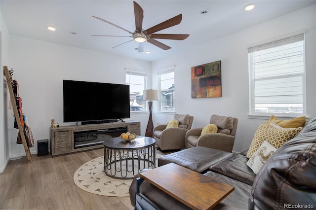23670 E 41 St Ave, Aurora, CO 80019 - living room featuring ceiling fan, light wood-style floors, and recessed lighting
