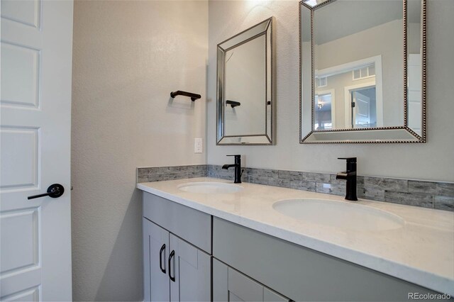 1732 Stable View Dr, Castle Pines, CO 80108 - full bath featuring double vanity