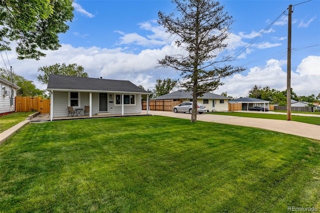 7752 Meade St, Westminster, CO 80030 - ranch-style house with a porch and driveway