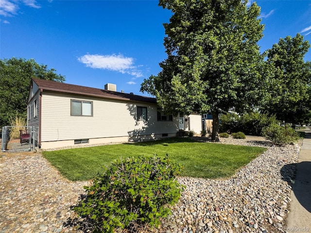2114 N 21st St, Grand Junction, CO 81501 - rear view of property with a gate