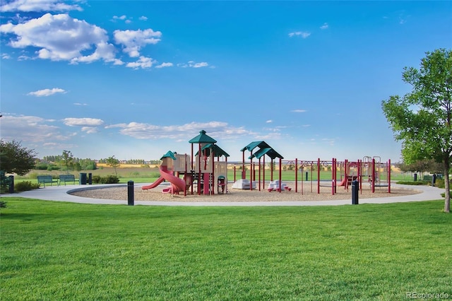 view of jungle gym featuring a yard