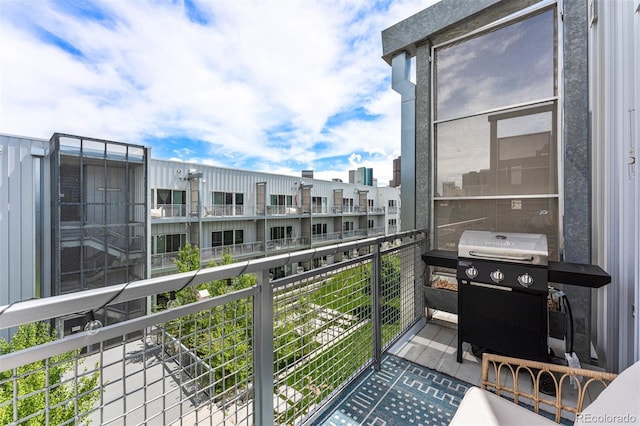 balcony featuring a grill