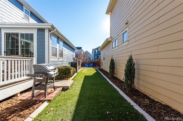 view of yard featuring central AC unit