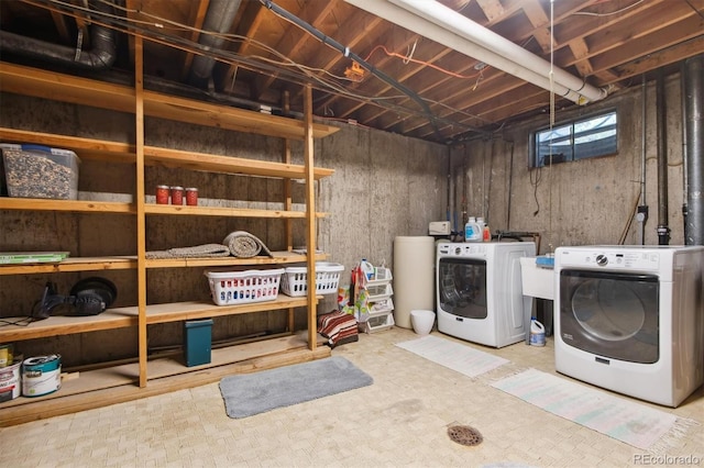1922 Graves Ct, Northglenn, CO 80233 - laundry area featuring independent washer and dryer