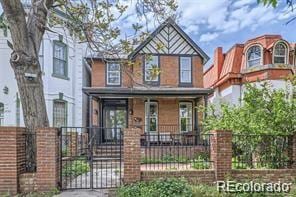 view of front of home with covered porch