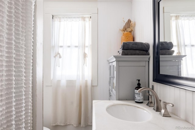 bathroom with vanity