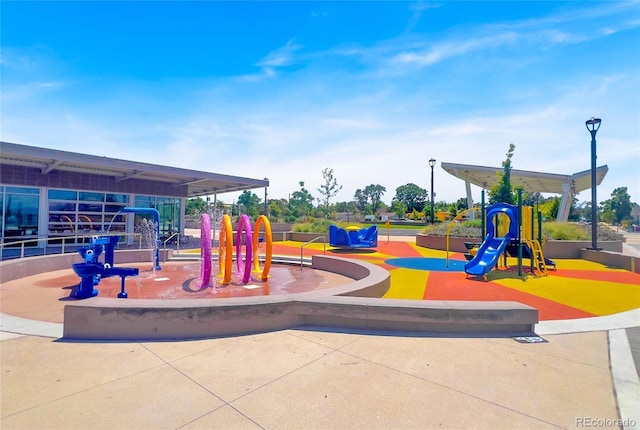 4432 Columbine St, Denver, CO 80216 - view of community play area