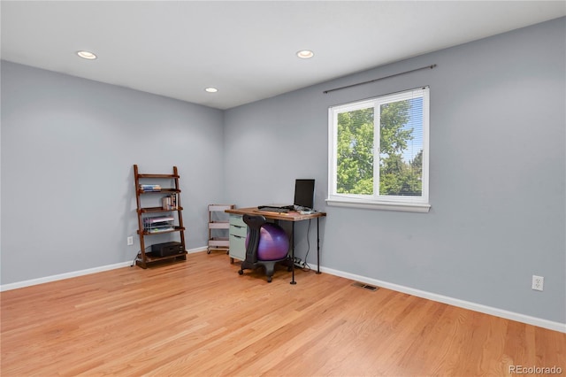 9665 Whitecliff Pl, Highlands Ranch, CO 80129 - office area featuring wood finished floors, baseboards, and recessed lighting