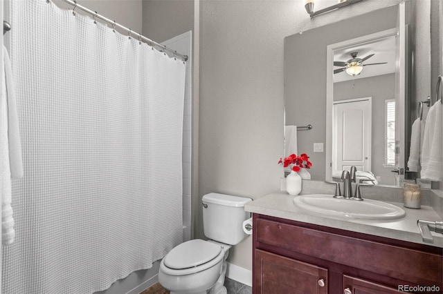 17358 W 95th Ave, Arvada, CO 80007 - bathroom featuring vanity, a ceiling fan, and shower / bath combo