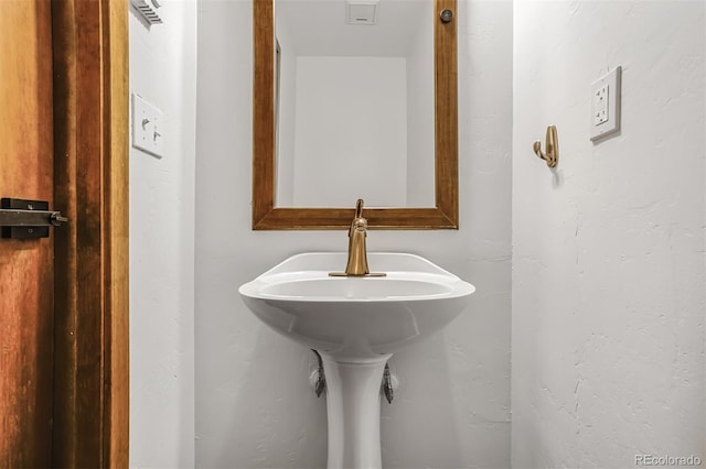 23646 Genesee Village Rd, Golden, CO 80401 - bathroom featuring a sink
